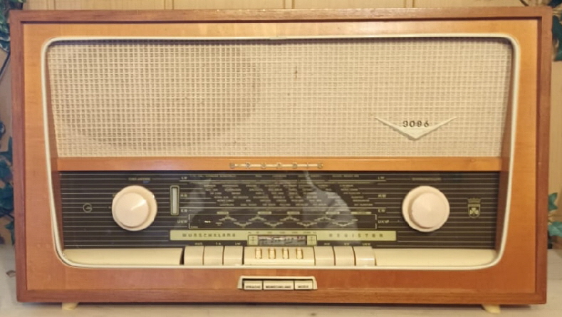 Musikgerät3086